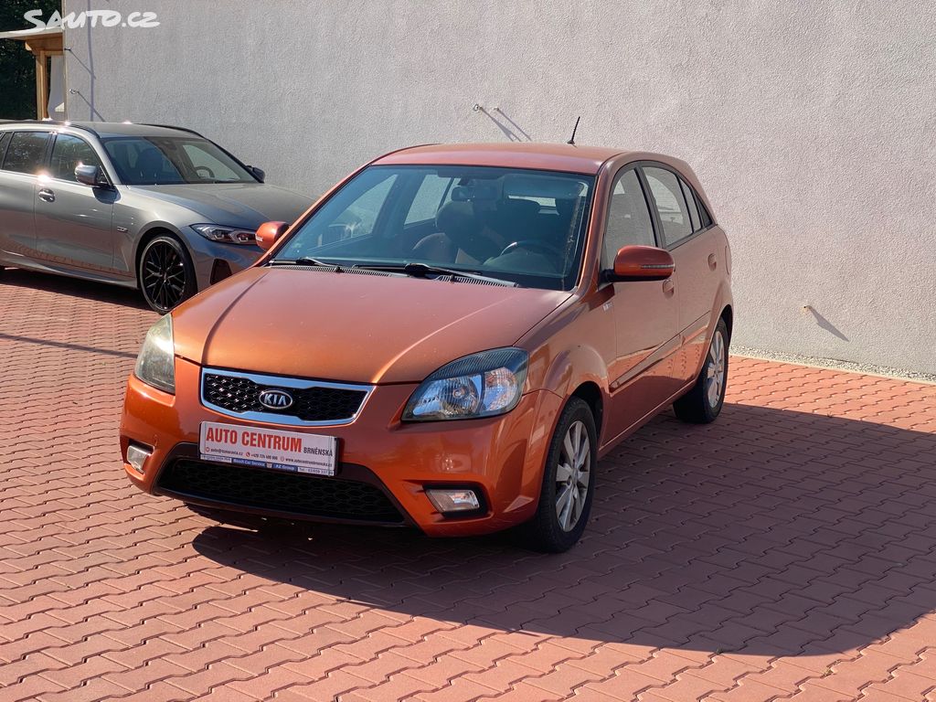 Kia Rio, KIA RIO BENZIN MANUÁL , KLIMA