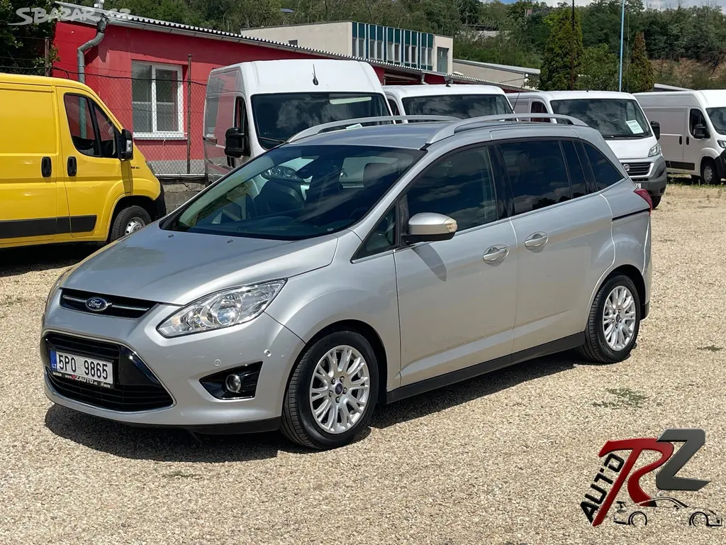Ford Grand C-MAX, 1.6CDTi 85kW*CZ*7.MÍST*AUT.PAR