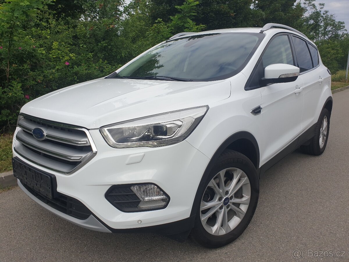 FORD KUGA 1,5i EcooBoost TINANIUM KAMERA TAŽNÉ BI-XENON